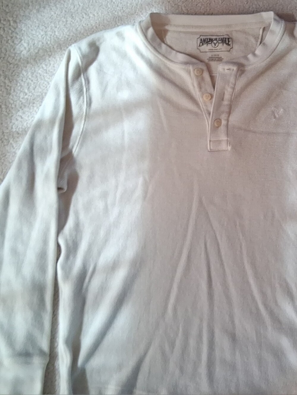 American Eagle Off-White Long Sleeve Henley Shirt